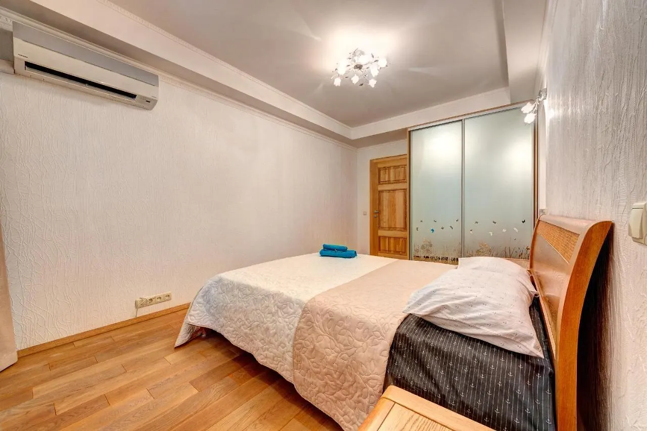 Apartment Lesi Ukrainky Blvd, 2 Kiev Oekraïne